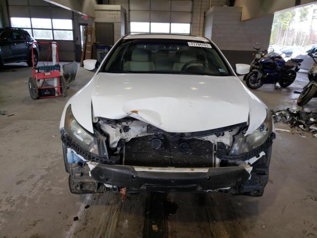 Photo 4 VIN: 1HGCS1B85BA013941 - HONDA ACCORD 