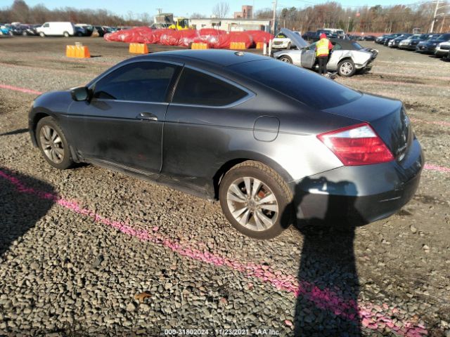 Photo 2 VIN: 1HGCS1B86AA008617 - HONDA ACCORD CPE 