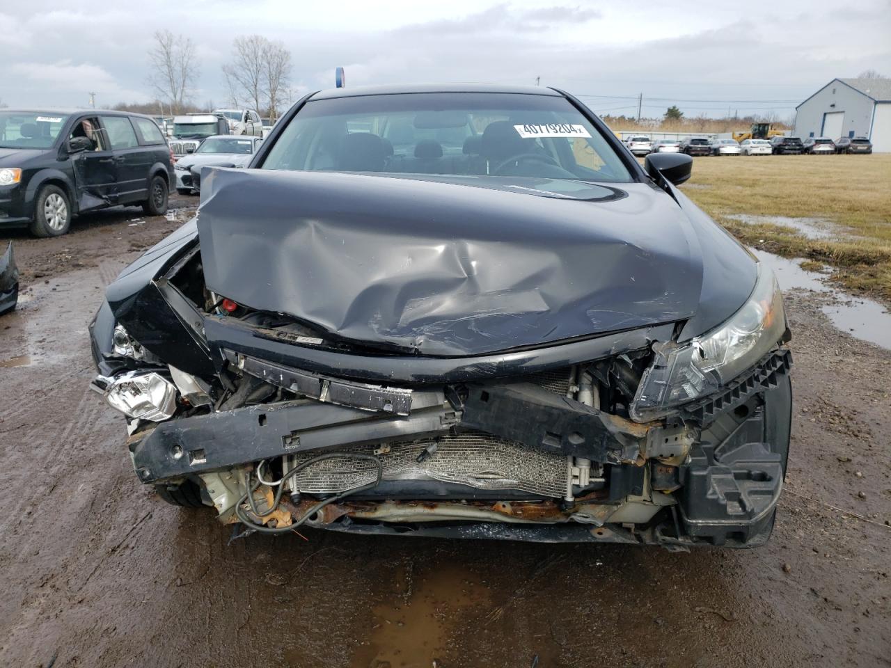 Photo 4 VIN: 1HGCS1B86CA004747 - HONDA ACCORD 