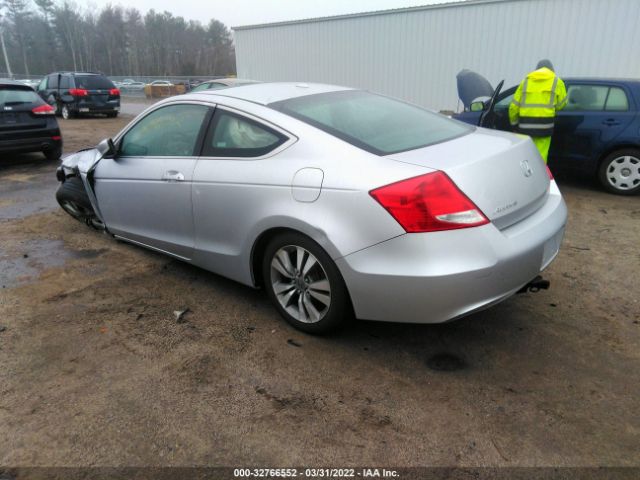 Photo 2 VIN: 1HGCS1B86CA016302 - HONDA ACCORD CPE 