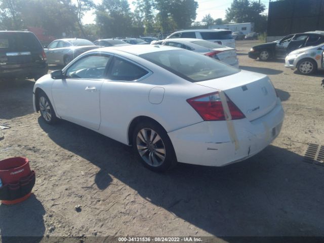 Photo 2 VIN: 1HGCS1B87AA006875 - HONDA ACCORD CPE 