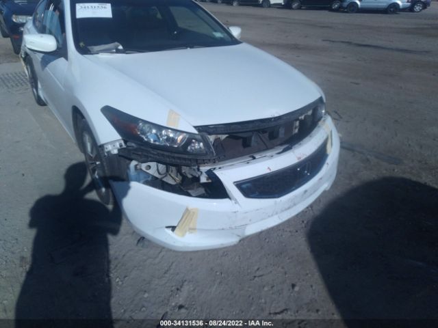 Photo 5 VIN: 1HGCS1B87AA006875 - HONDA ACCORD CPE 