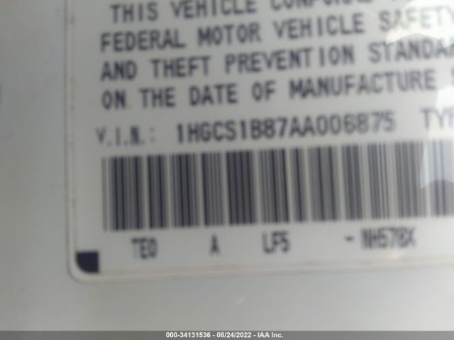 Photo 8 VIN: 1HGCS1B87AA006875 - HONDA ACCORD CPE 