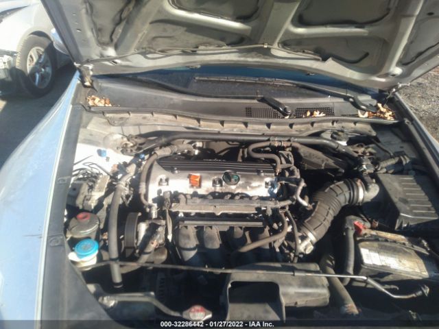 Photo 9 VIN: 1HGCS1B87AA010568 - HONDA ACCORD CPE 