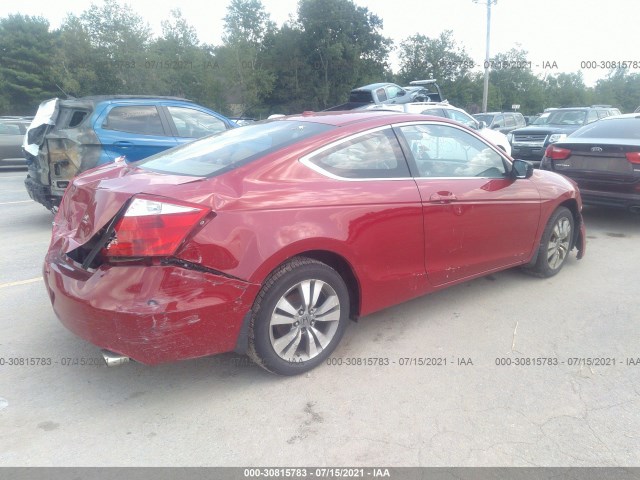 Photo 3 VIN: 1HGCS1B88AA004584 - HONDA ACCORD CPE 