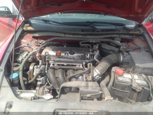 Photo 9 VIN: 1HGCS1B88AA004584 - HONDA ACCORD CPE 