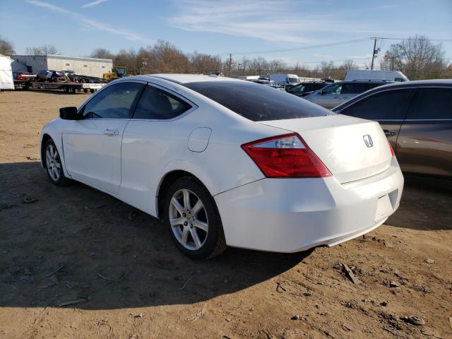 Photo 2 VIN: 1HGCS1B88AA008392 - HONDA ACCORD EXL 