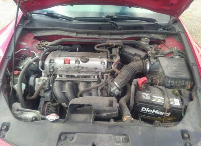 Photo 9 VIN: 1HGCS1B88BA004425 - HONDA ACCORD CPE 