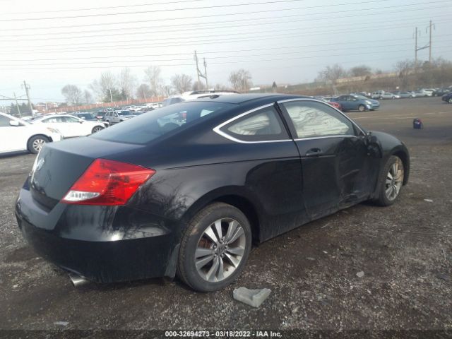 Photo 3 VIN: 1HGCS1B88CA015314 - HONDA ACCORD CPE 