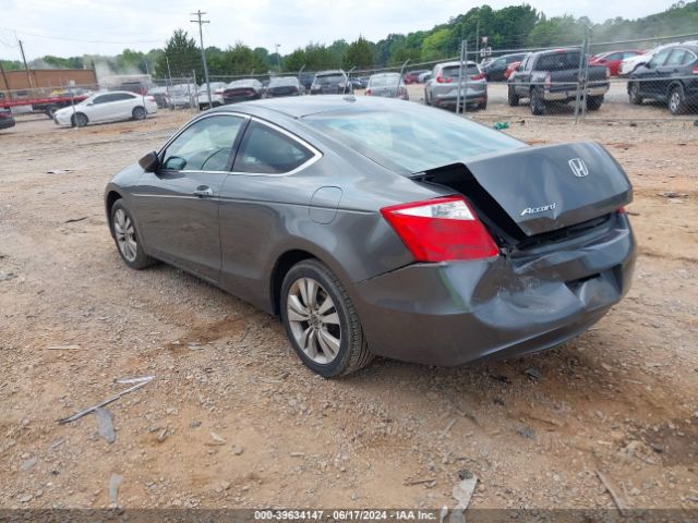 Photo 2 VIN: 1HGCS1B89AA009373 - HONDA ACCORD 