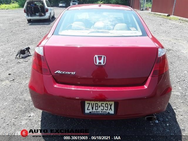 Photo 5 VIN: 1HGCS1B89AA013777 - HONDA ACCORD CPE 