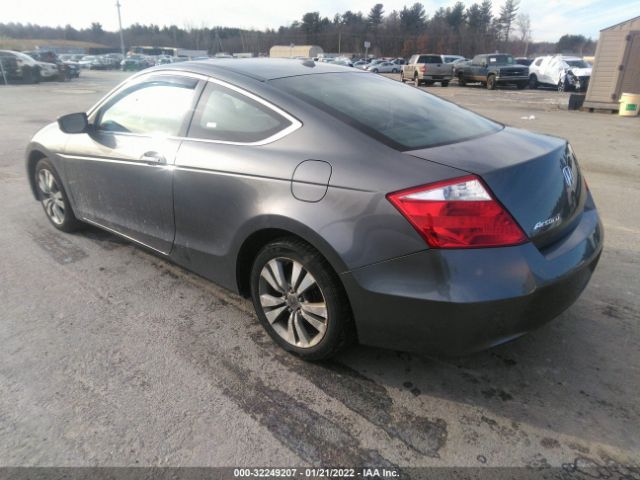 Photo 2 VIN: 1HGCS1B89AA014475 - HONDA ACCORD CPE 