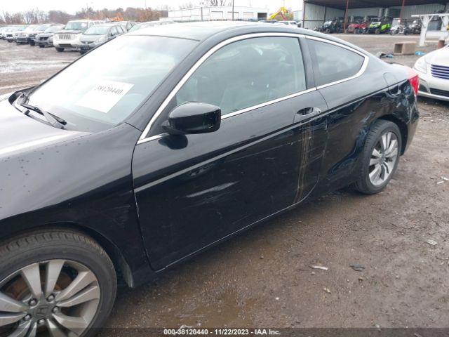 Photo 5 VIN: 1HGCS1B89CA005925 - HONDA ACCORD 