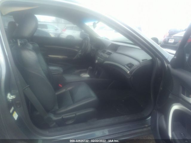 Photo 4 VIN: 1HGCS1B8XAA005283 - HONDA ACCORD CPE 