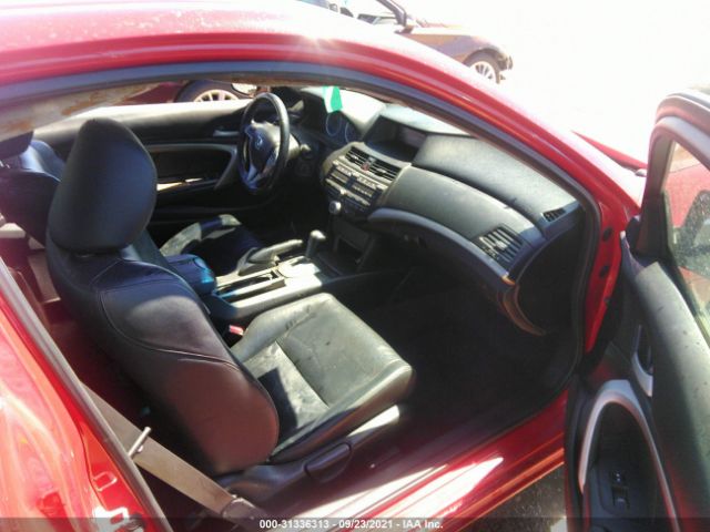 Photo 4 VIN: 1HGCS1B8XBA004930 - HONDA ACCORD CPE 