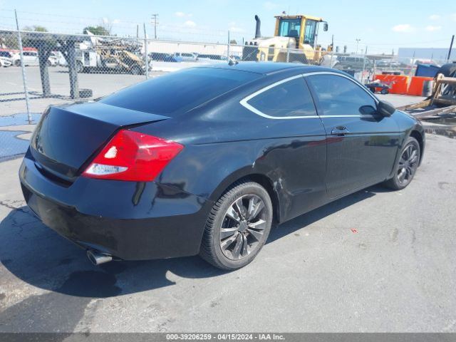 Photo 3 VIN: 1HGCS1B8XCA014343 - HONDA ACCORD 