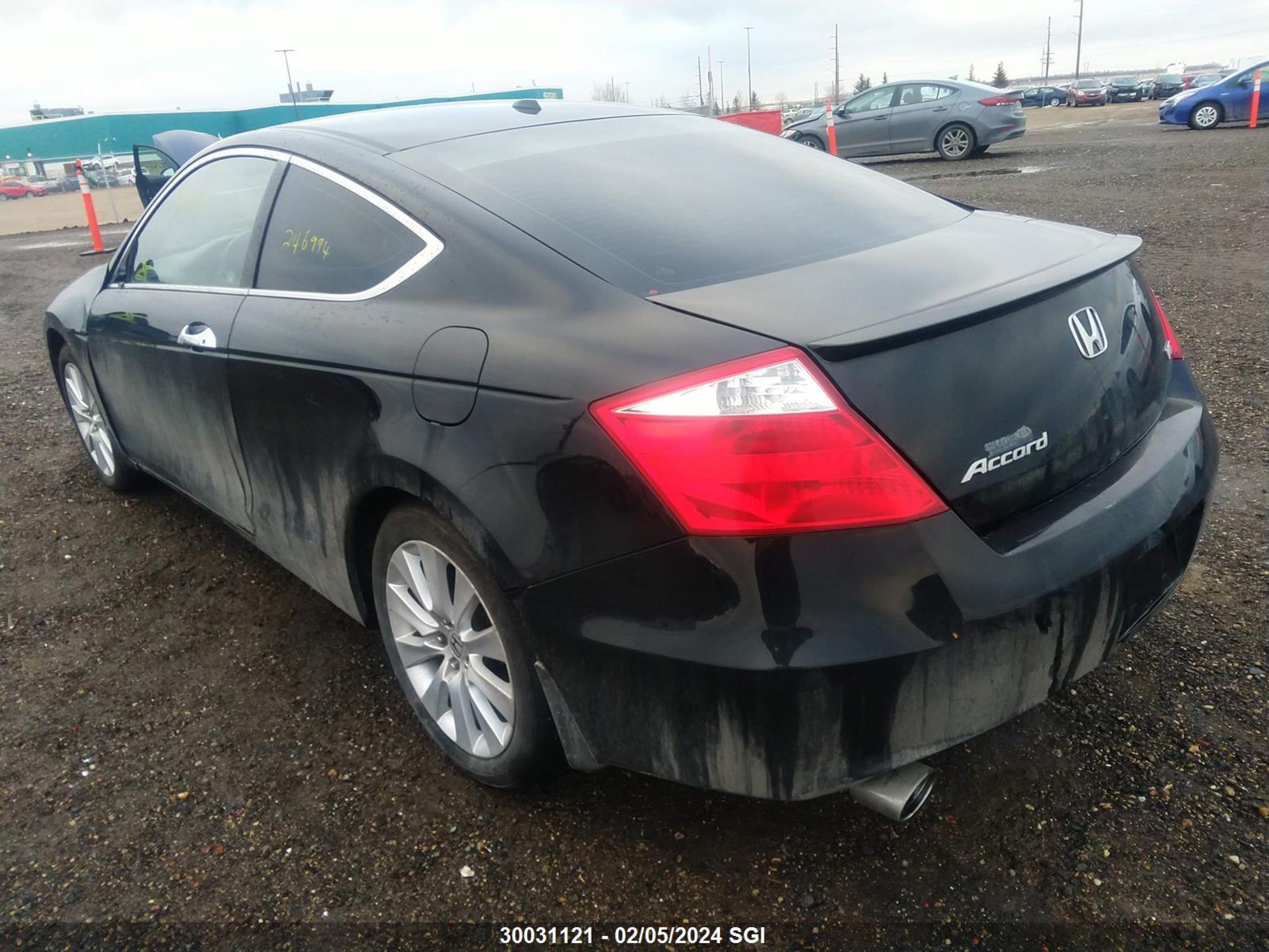 Photo 2 VIN: 1HGCS21829A800833 - HONDA ACCORD 