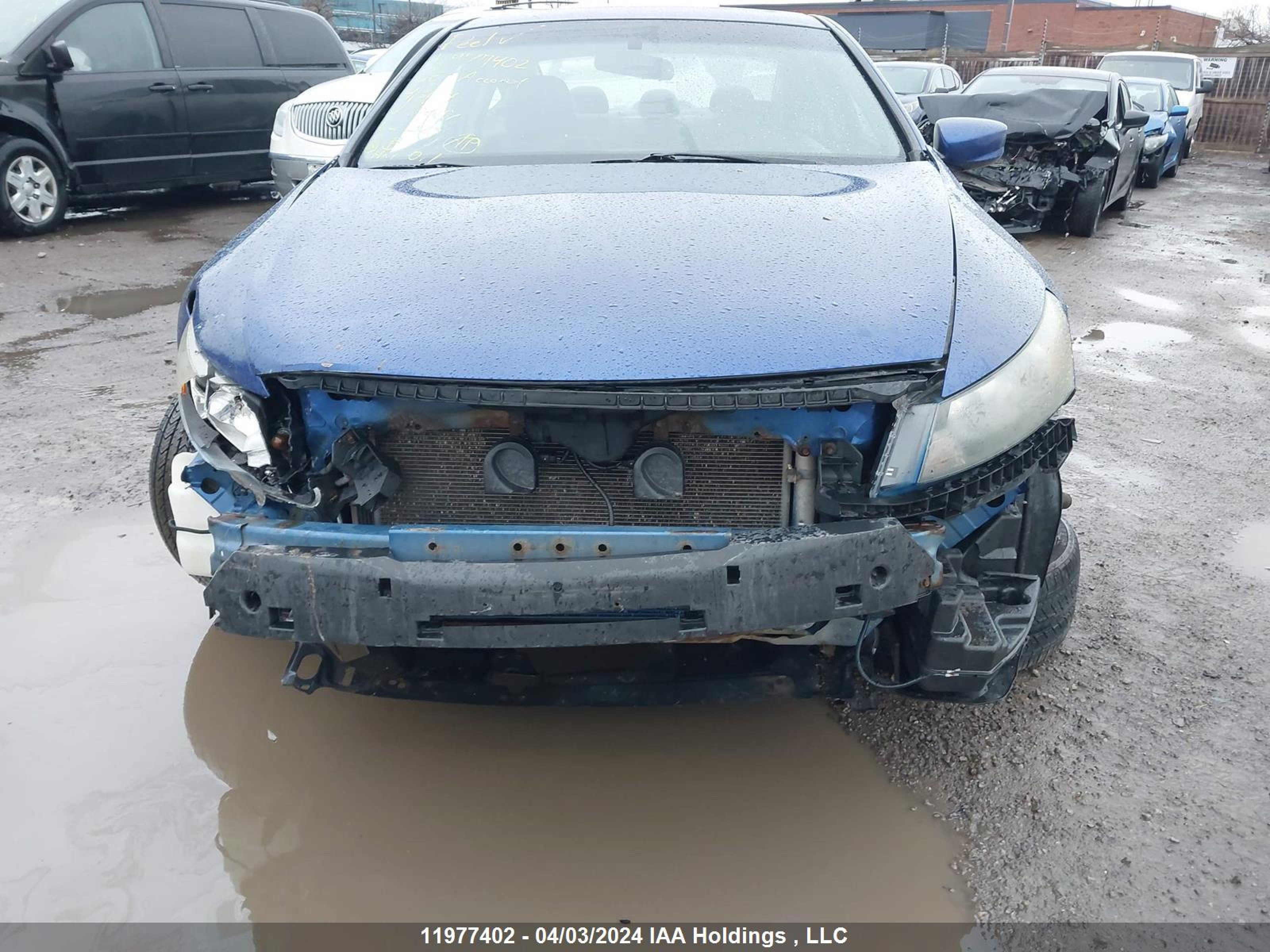 Photo 12 VIN: 1HGCS22828A800117 - HONDA ACCORD 