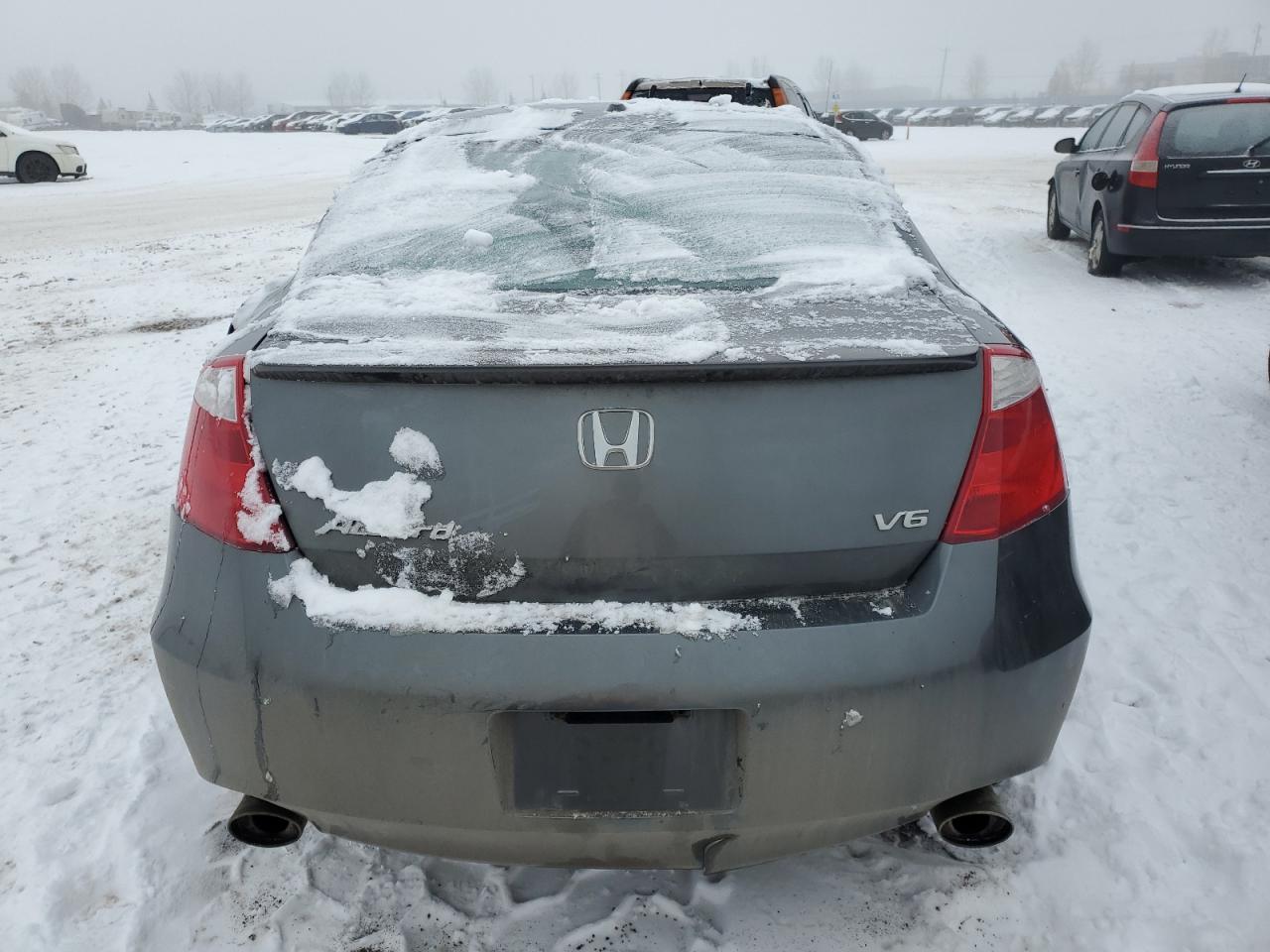 Photo 5 VIN: 1HGCS22839A800094 - HONDA ACCORD 