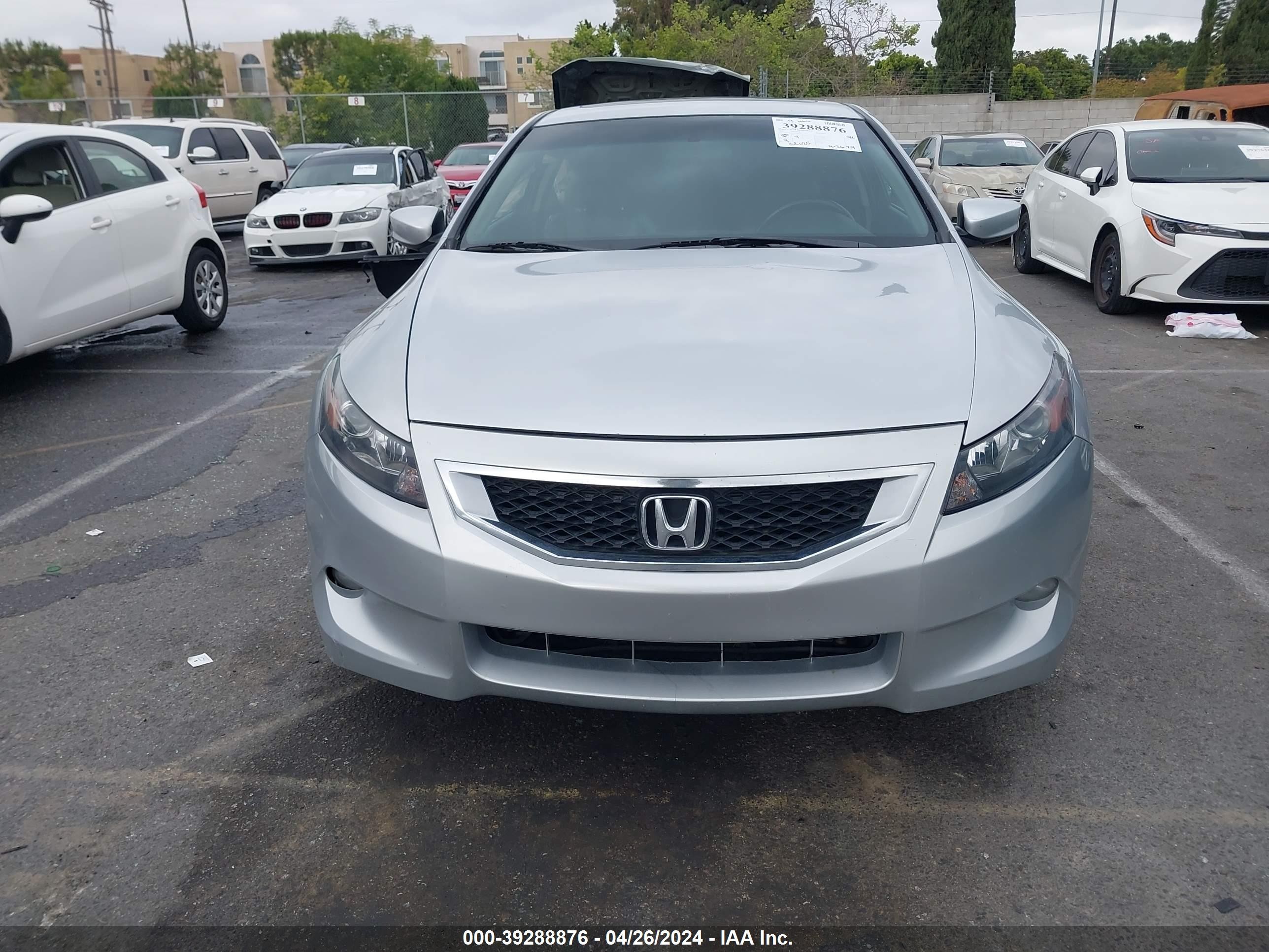 Photo 11 VIN: 1HGCS22859A009226 - HONDA ACCORD 