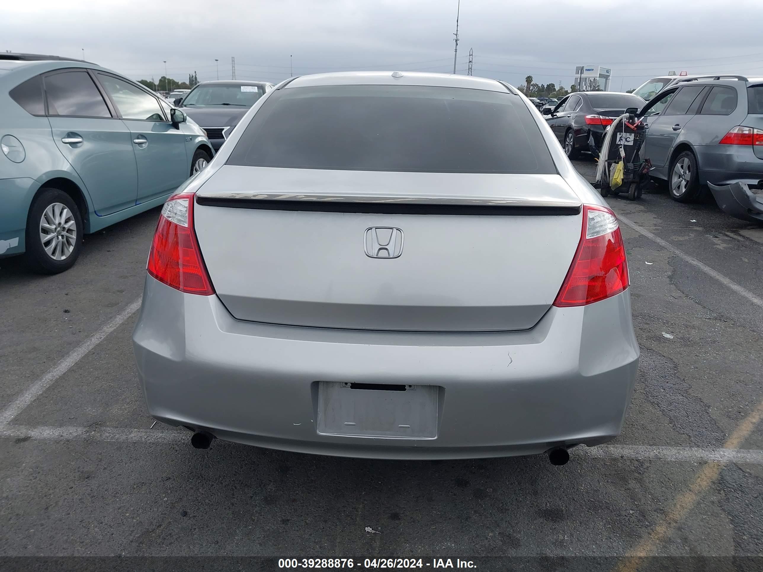 Photo 15 VIN: 1HGCS22859A009226 - HONDA ACCORD 