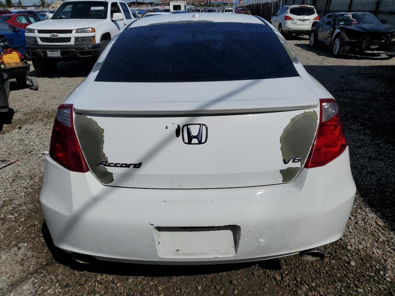 Photo 5 VIN: 1HGCS22868A011016 - HONDA ACCORD 