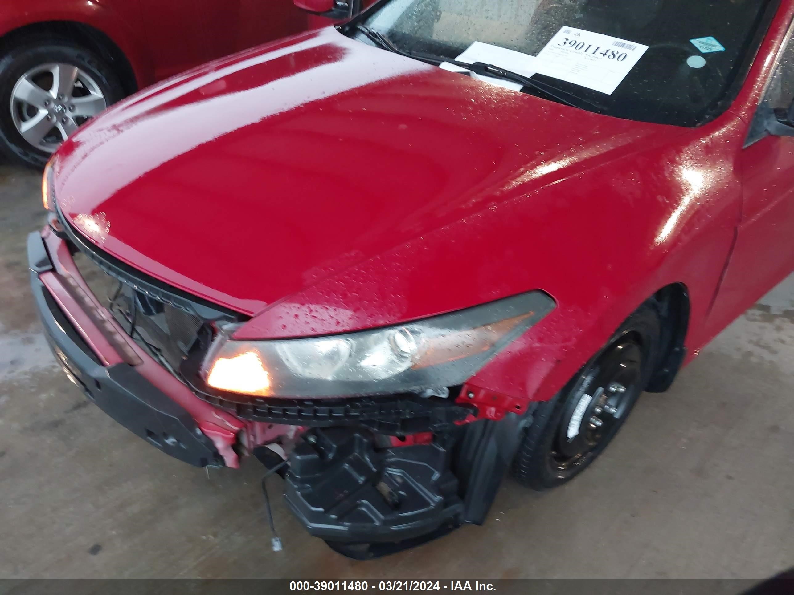 Photo 5 VIN: 1HGCS228X8A005817 - HONDA ACCORD 