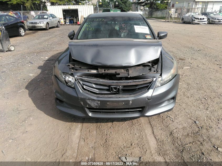 Photo 5 VIN: 1HGCS2A81CA010804 - HONDA ACCORD 