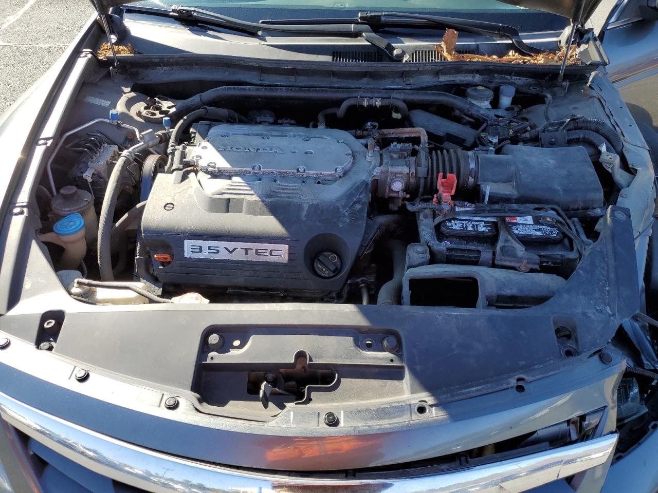 Photo 10 VIN: 1HGCS2A81CA011628 - HONDA ACCORD 