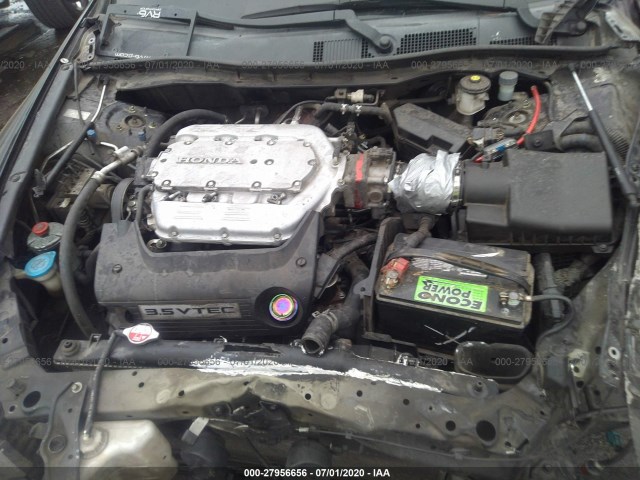 Photo 9 VIN: 1HGCS2A84BA004798 - HONDA ACCORD CPE 