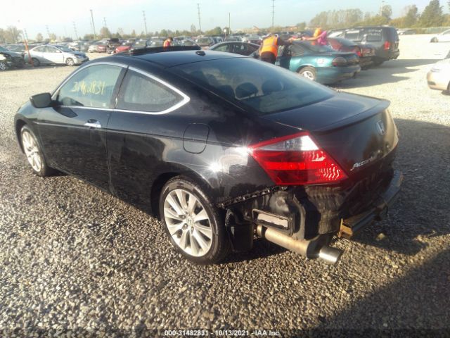 Photo 2 VIN: 1HGCS2A89AA008148 - HONDA ACCORD CPE 