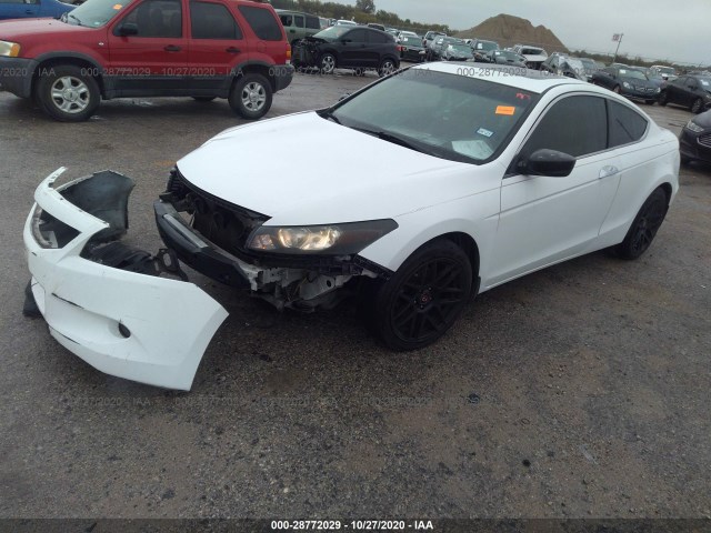 Photo 1 VIN: 1HGCS2B80AA001815 - HONDA ACCORD CPE 