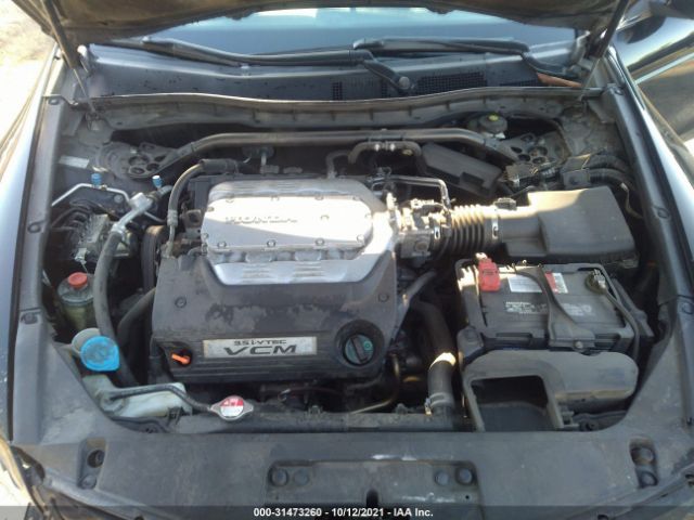 Photo 9 VIN: 1HGCS2B80AA004990 - HONDA ACCORD CPE 