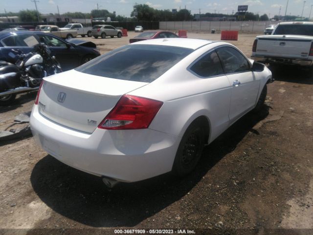 Photo 3 VIN: 1HGCS2B80BA003114 - HONDA ACCORD 