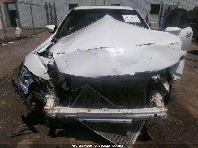 Photo 5 VIN: 1HGCS2B80BA003114 - HONDA ACCORD 