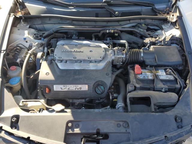 Photo 10 VIN: 1HGCS2B81AA001810 - HONDA ACCORD 