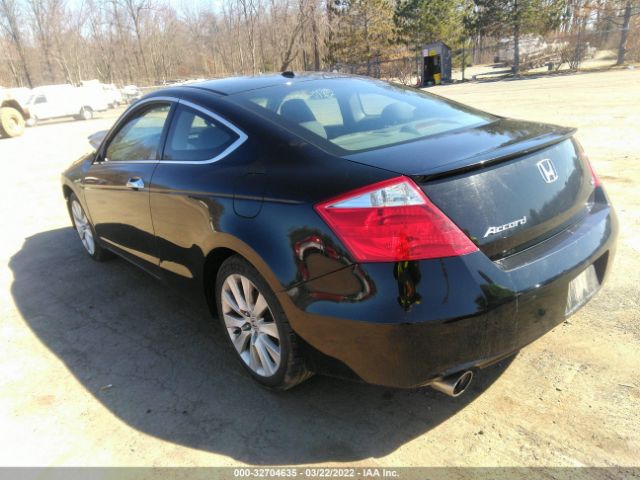 Photo 2 VIN: 1HGCS2B82AA008667 - HONDA ACCORD CPE 