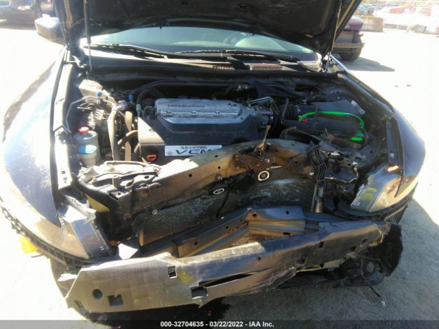 Photo 5 VIN: 1HGCS2B82AA008667 - HONDA ACCORD CPE 