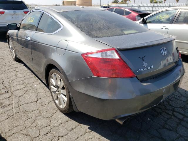 Photo 2 VIN: 1HGCS2B82AA010094 - HONDA ACCORD EXL 