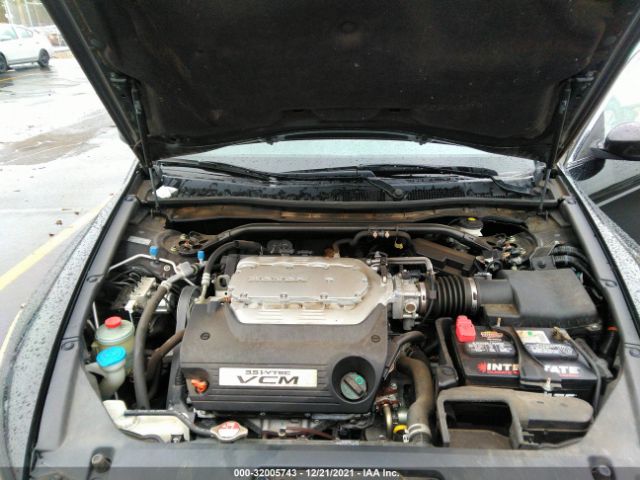 Photo 9 VIN: 1HGCS2B84AA007844 - HONDA ACCORD CPE 