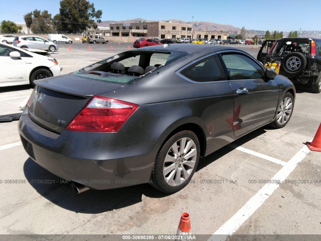 Photo 3 VIN: 1HGCS2B85AA003138 - HONDA ACCORD CPE 