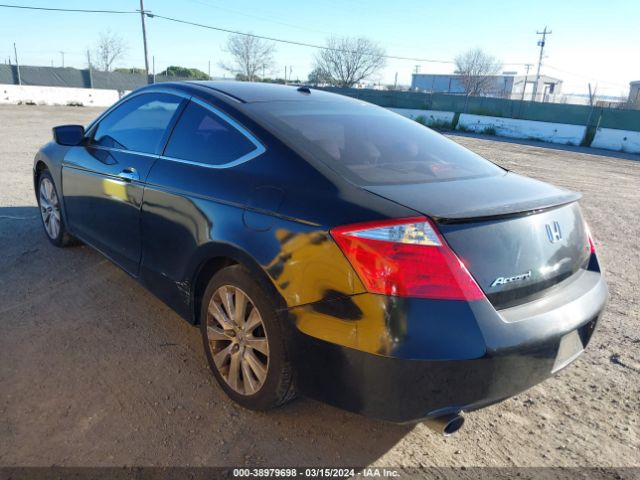 Photo 2 VIN: 1HGCS2B85AA005374 - HONDA ACCORD 