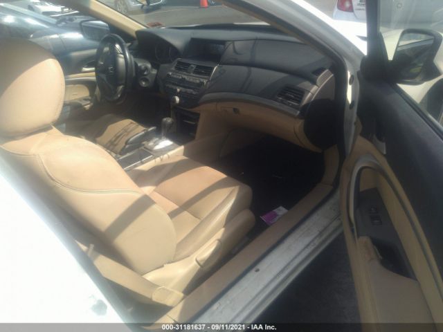 Photo 4 VIN: 1HGCS2B86AA000491 - HONDA ACCORD CPE 