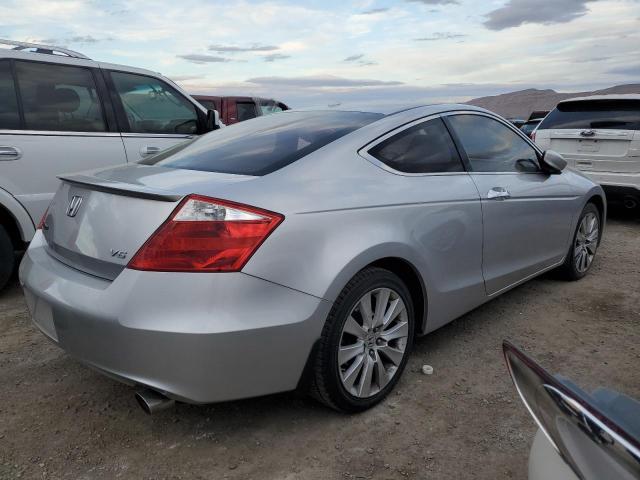 Photo 2 VIN: 1HGCS2B86AA006467 - HONDA ACCORD 