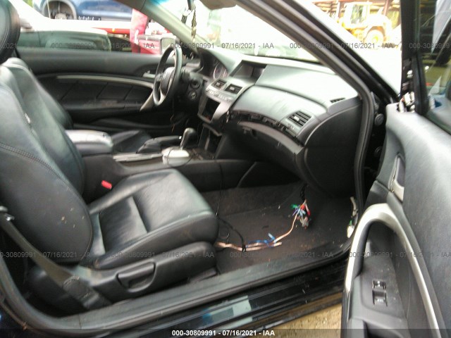 Photo 4 VIN: 1HGCS2B86CA004933 - HONDA ACCORD CPE 