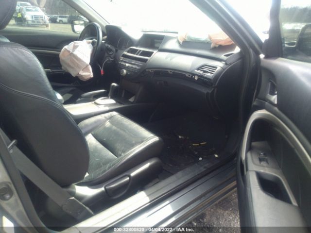 Photo 4 VIN: 1HGCS2B87AA001455 - HONDA ACCORD CPE 