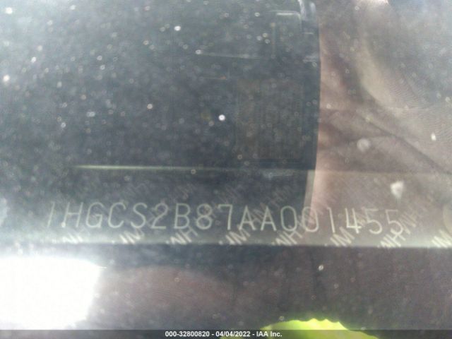 Photo 8 VIN: 1HGCS2B87AA001455 - HONDA ACCORD CPE 