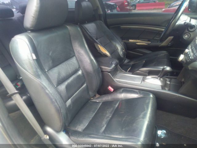 Photo 4 VIN: 1HGCS2B89AA000128 - HONDA ACCORD CPE 