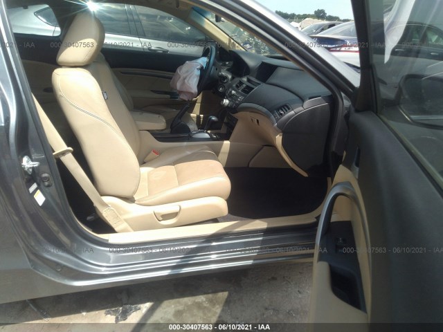 Photo 4 VIN: 1HGCS2B89AA007662 - HONDA ACCORD CPE 