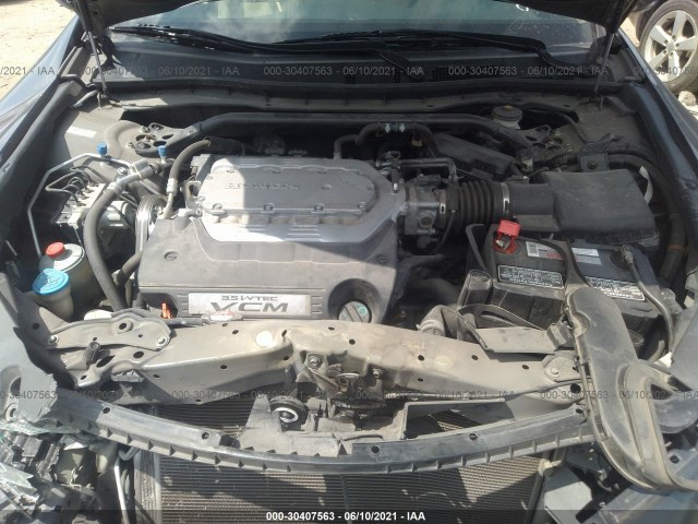 Photo 9 VIN: 1HGCS2B89AA007662 - HONDA ACCORD CPE 